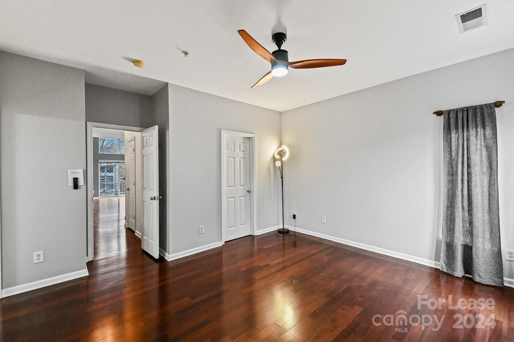 609 Raphael Place - Photo 17