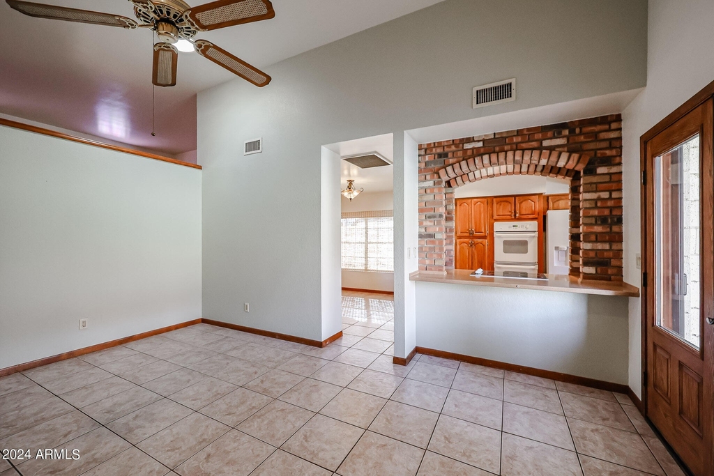 7834 W Charter Oak Road - Photo 15