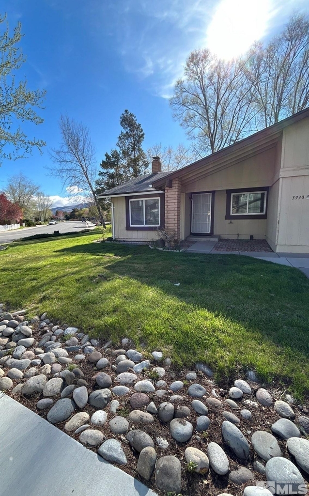 3930 Amador Way - Photo 2