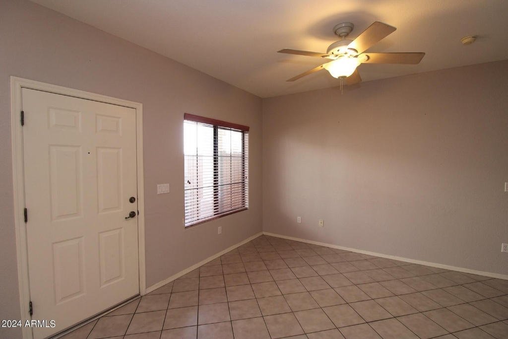 3150 E Beardsley Road - Photo 4