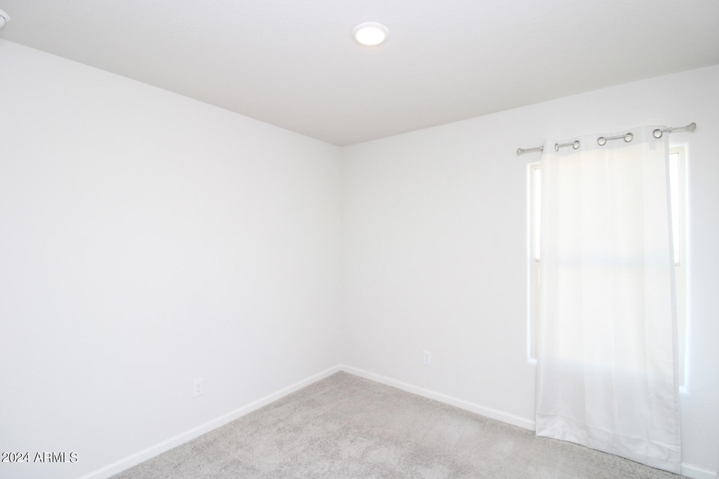 3805 N Mohu Drive - Photo 3