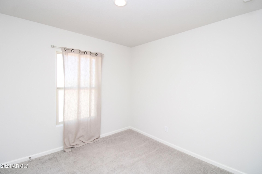 3805 N Mohu Drive - Photo 4