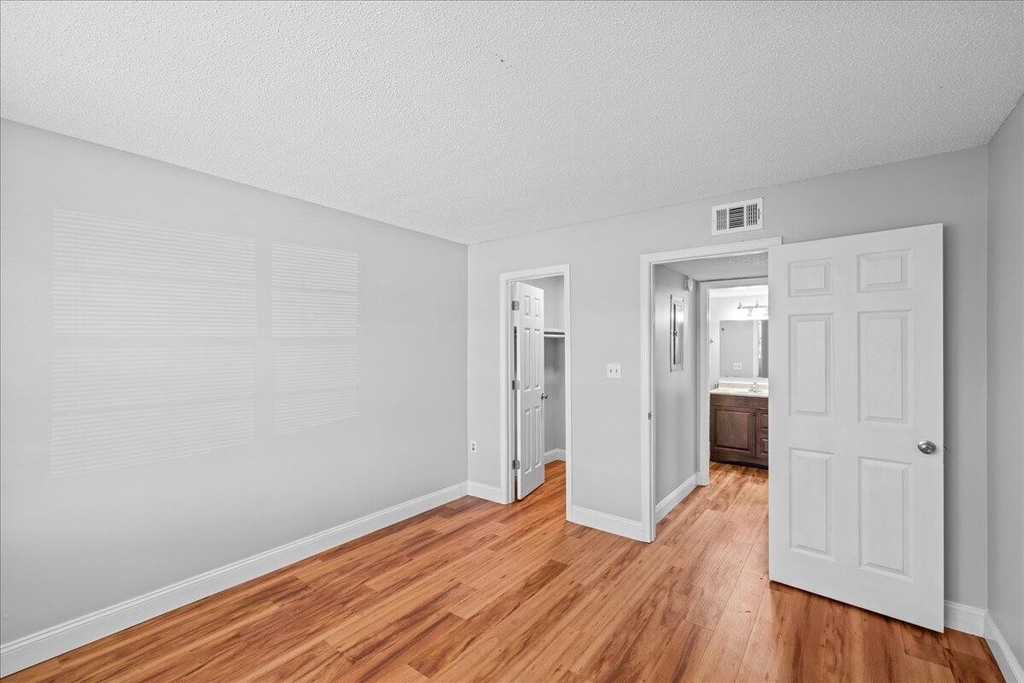 603 Colonial Drive - Photo 11