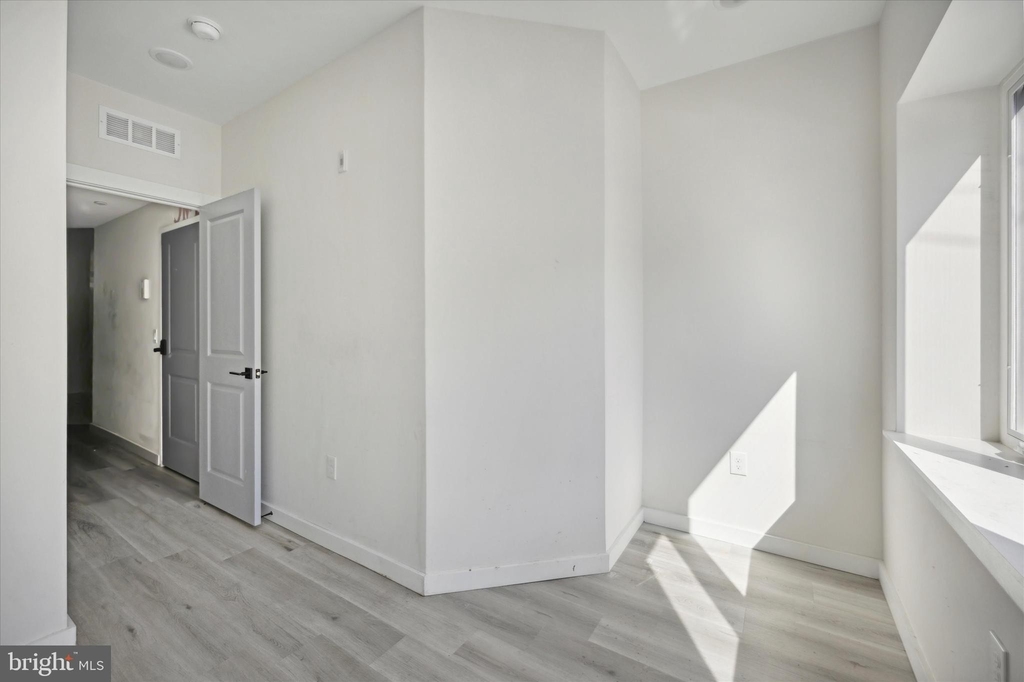 2104 S 20th Street - Photo 12