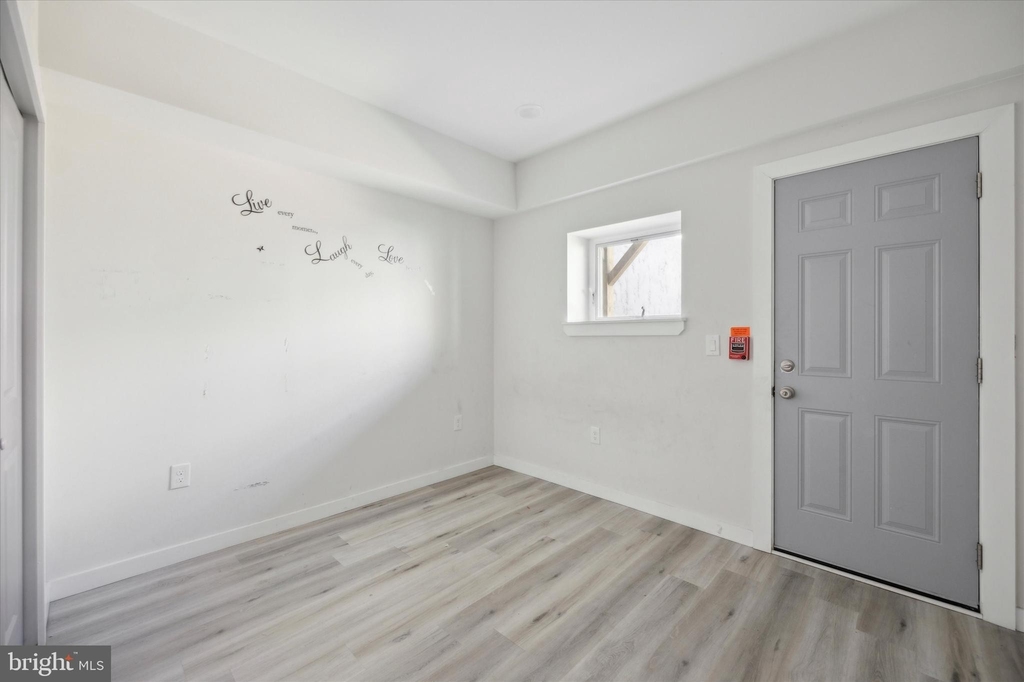 2104 S 20th Street - Photo 3