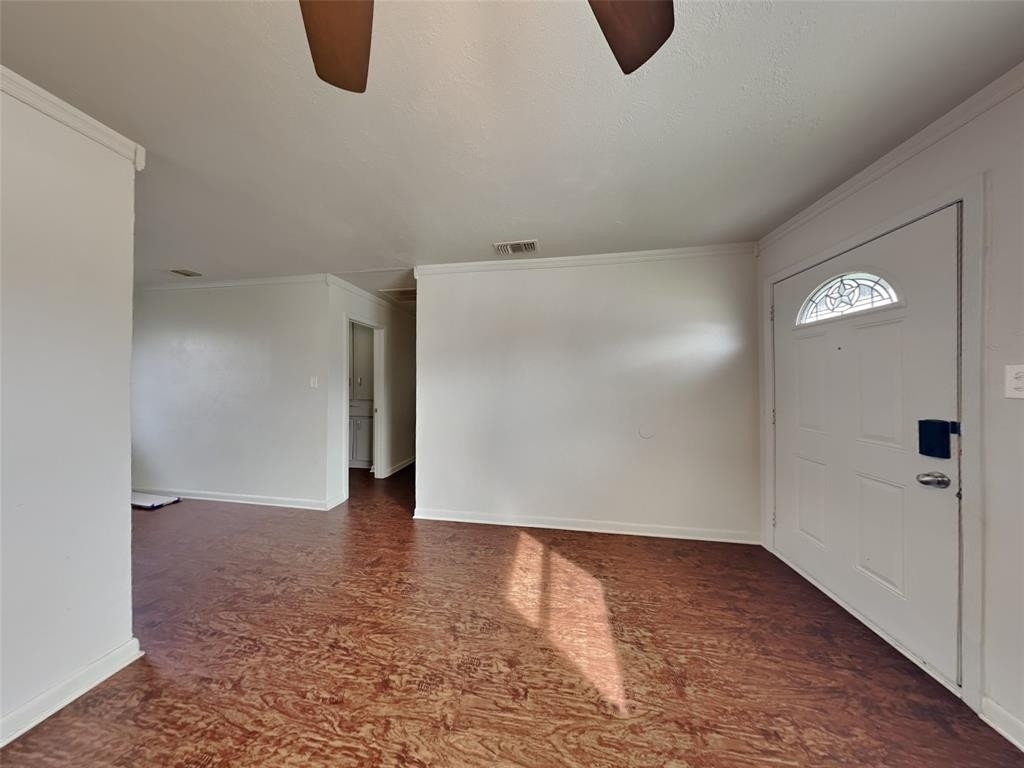 4801 Dorsey Street - Photo 2