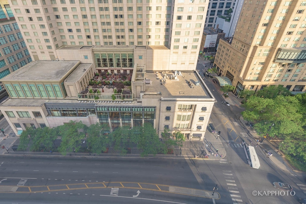 777 N Michigan Avenue - Photo 35