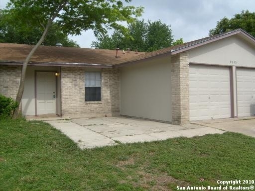 5915 Cliff Ridge - Photo 1