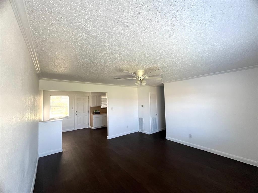 3113 Texas Avenue - Photo 4