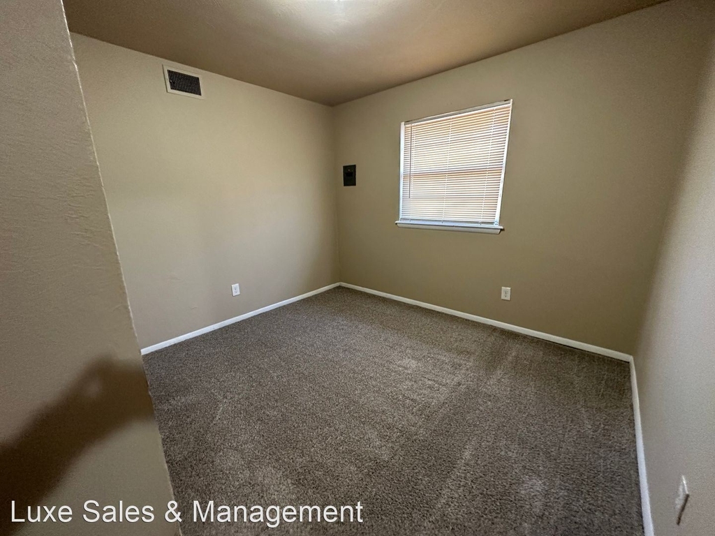 3005 Sw 52nd Place - Photo 27