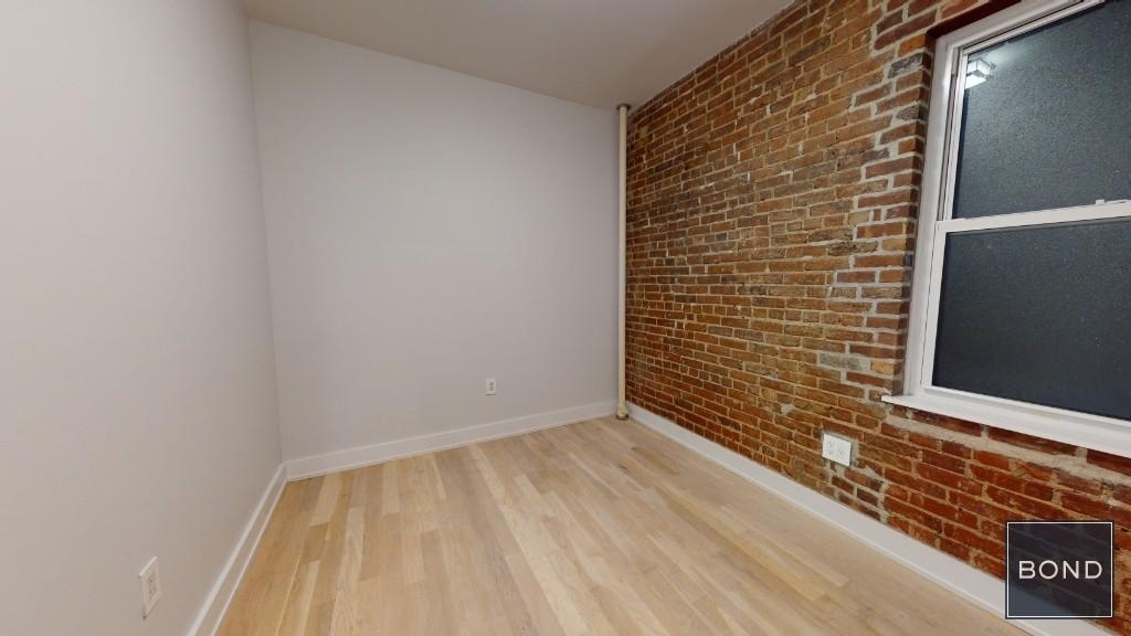 216 East 84th Street - Photo 5