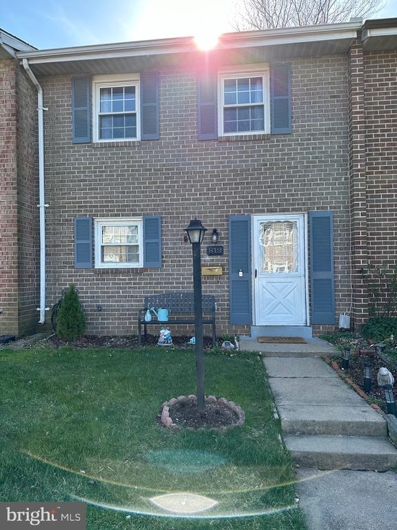 812 Colonial Ave - Photo 12