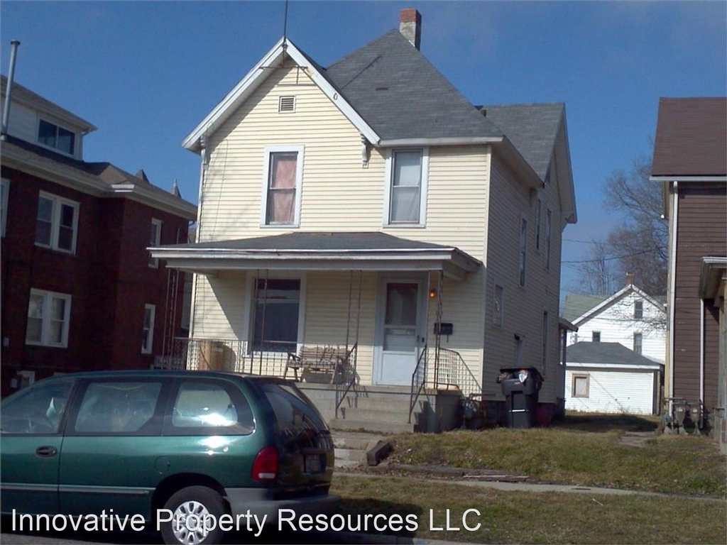 332 Court St - Photo 0