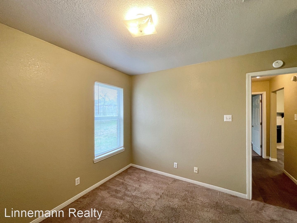 3205 Raven Drive - Photo 21