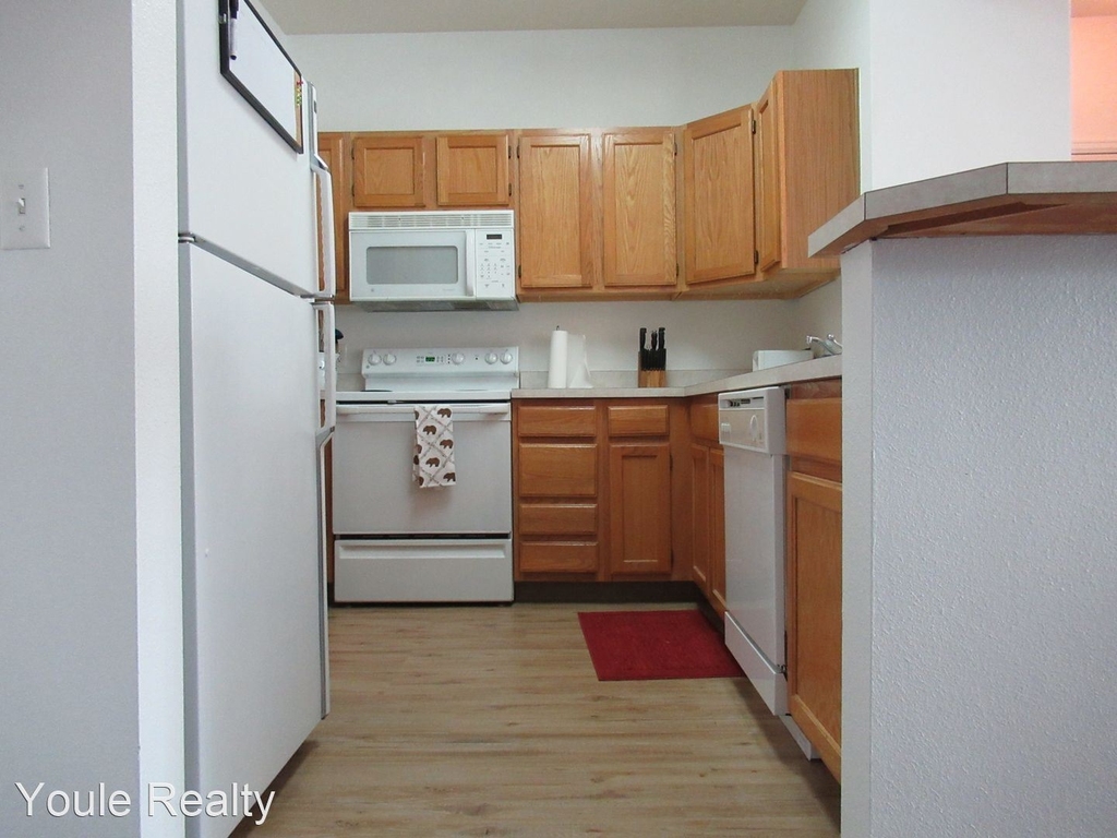 4545 Wheaton Dr Unit E200 - Photo 8