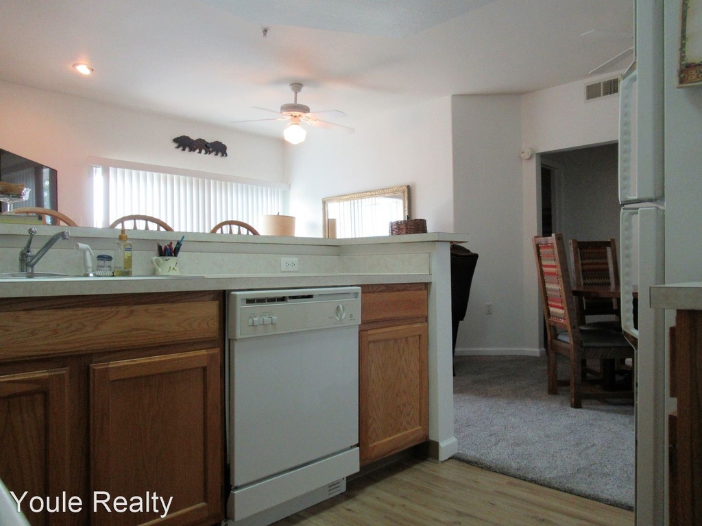 4545 Wheaton Dr Unit E200 - Photo 13