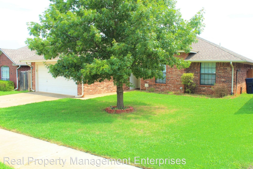 10308 Lighthouse Ct - Photo 1