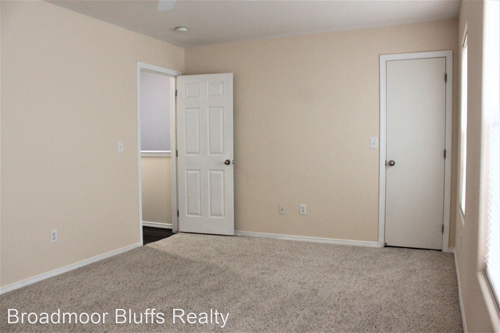 10574 Country Park Point - Photo 16