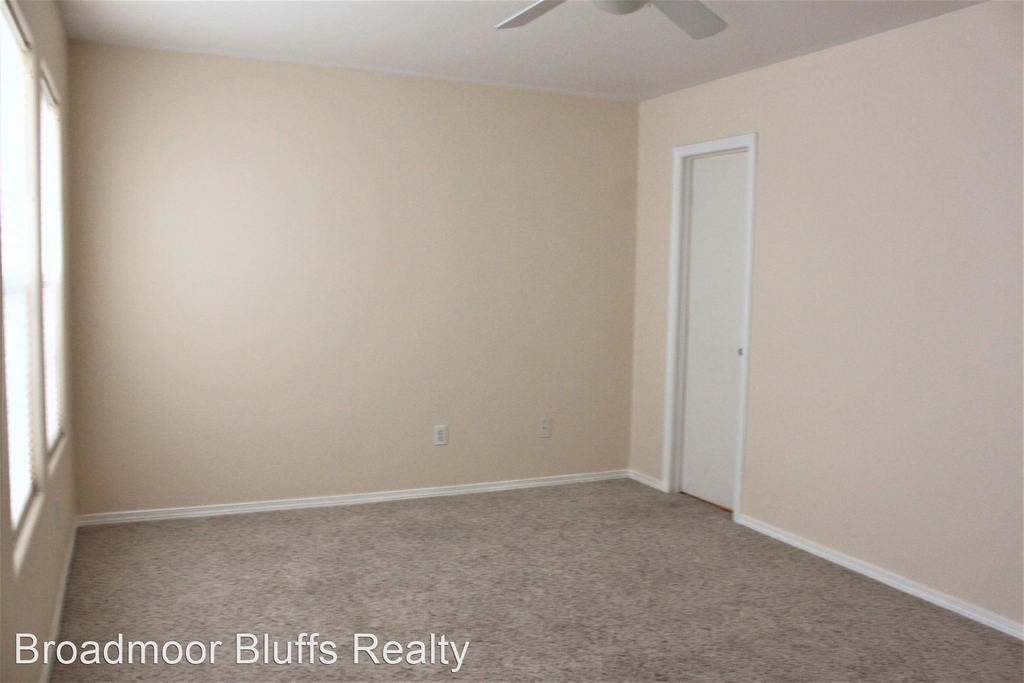 10574 Country Park Point - Photo 15