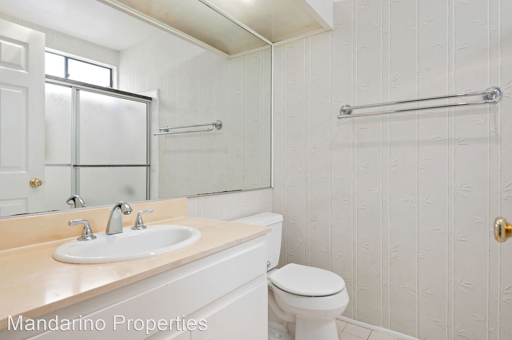 130 West Alamar Unit 3 - Photo 15