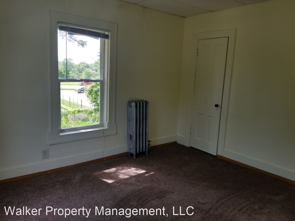 220 Linn Street - Photo 13