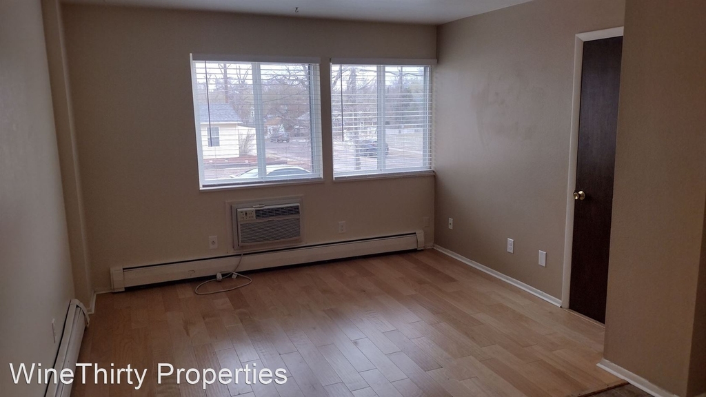 848 East Kiowa St. - Photo 2