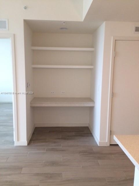 999 Sw 1 Avenue - Photo 2