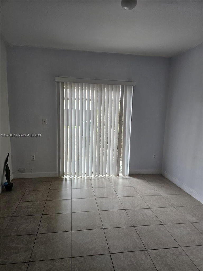11357 Sw 230th Ter - Photo 8