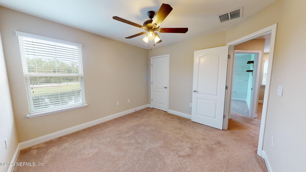 201 Silver Creek Place - Photo 14