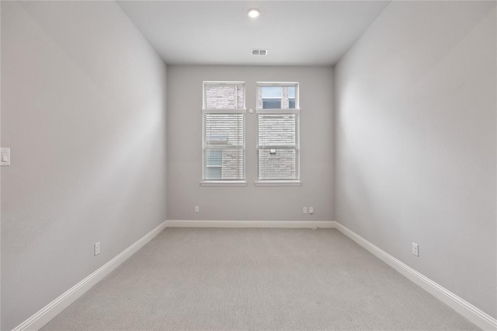 2371 Canary Grass - Photo 11