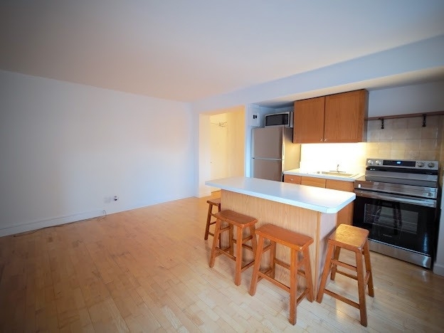 4970 N Marine Drive - Photo 4