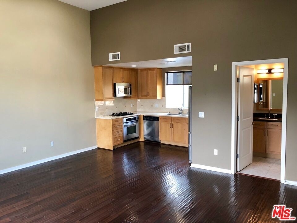 2397 Silver Lake - Photo 1