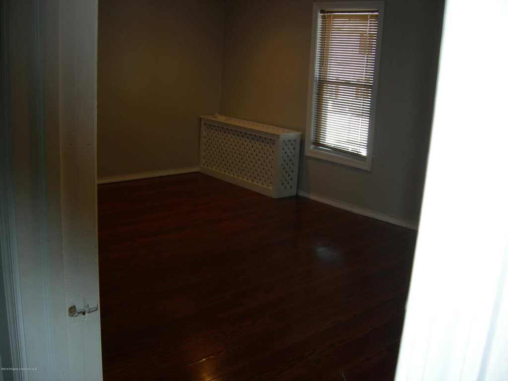 1709 Hawthorne Street - Photo 10