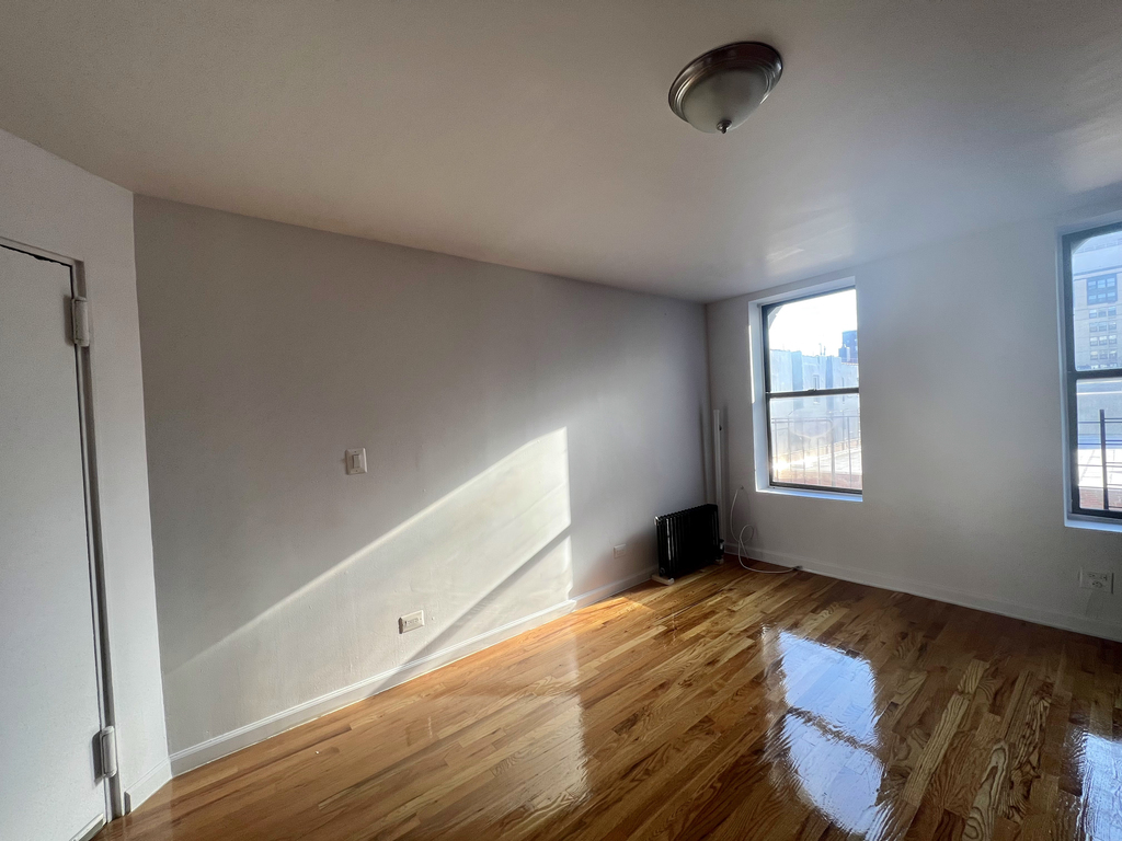 221 West 105th Street - Photo 3