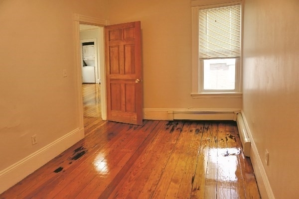 339 Beacon St - Photo 8