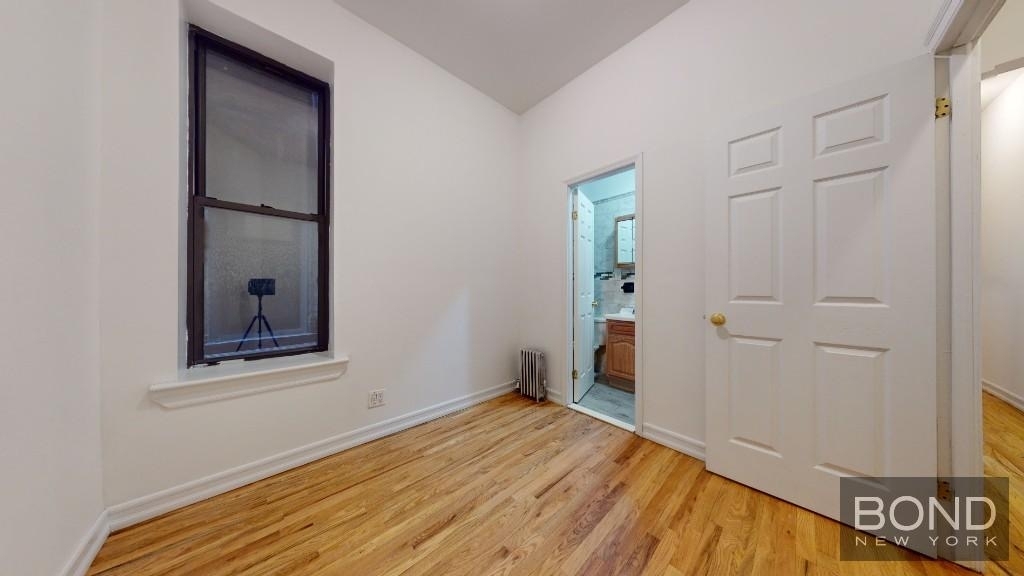 111-117 west 96 Street #1 - Photo 4