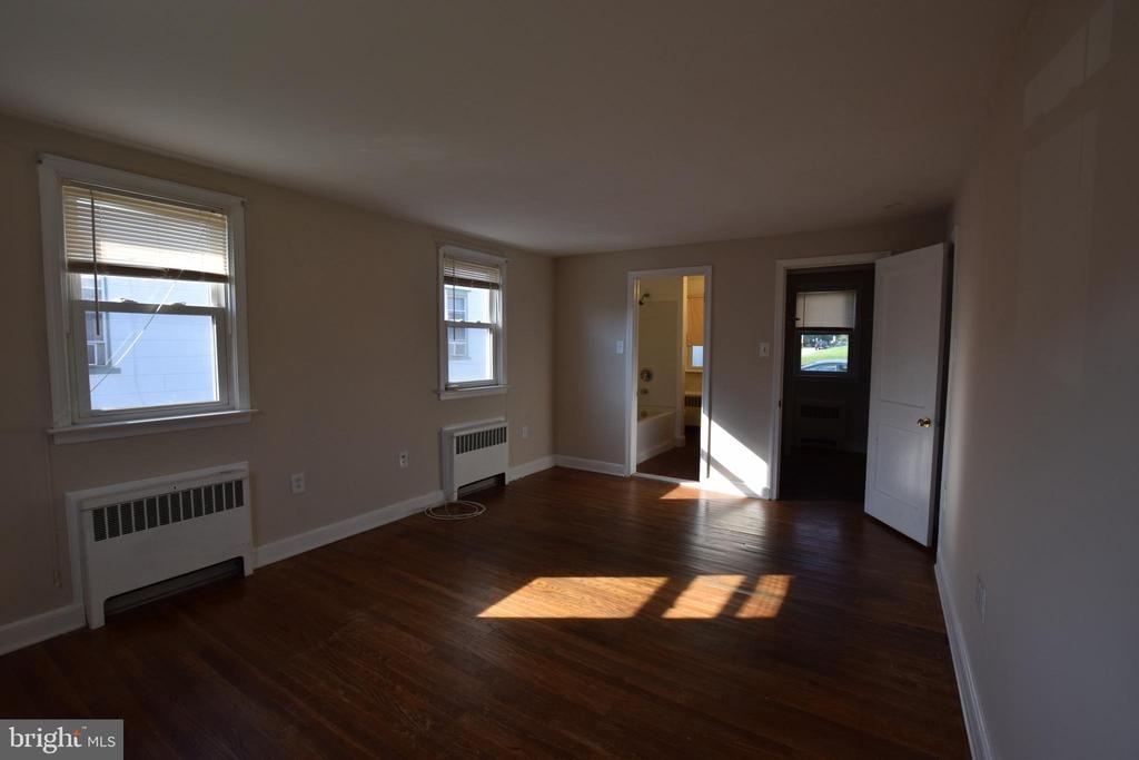 1029 Lafayette Ave - Photo 18