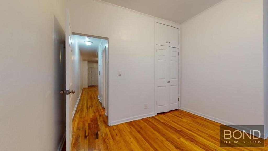 251 West 26th Street - Photo 5