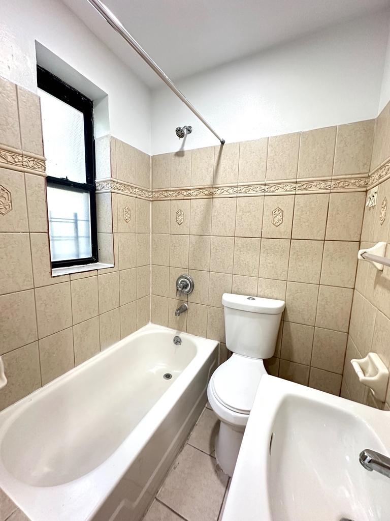 173 East 101st Street - Photo 2