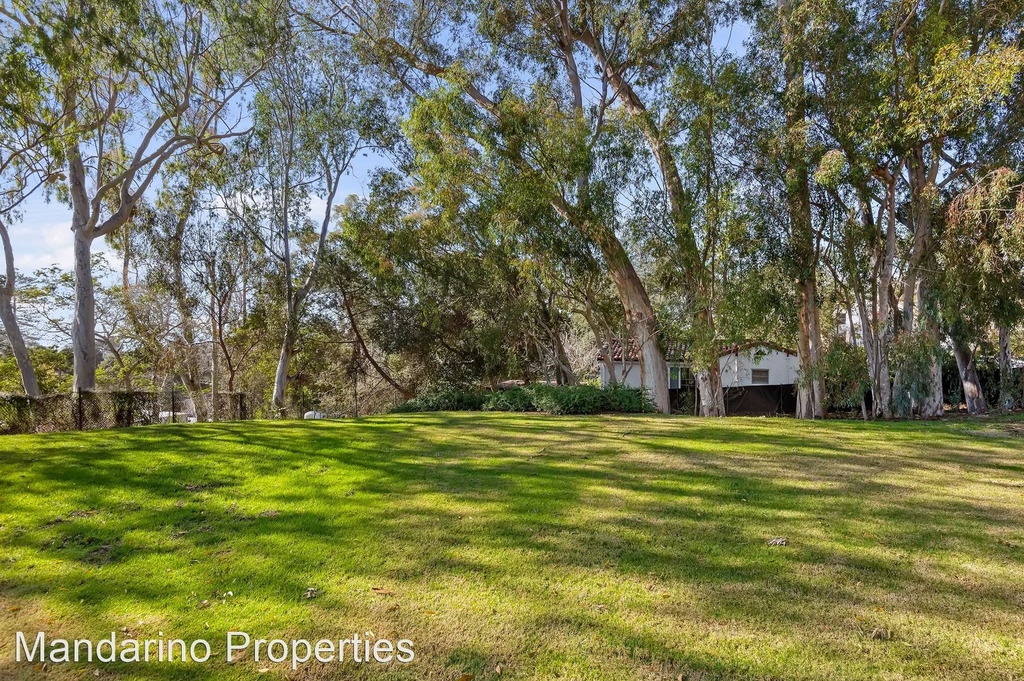 1955 San Leandro Lane - Photo 27