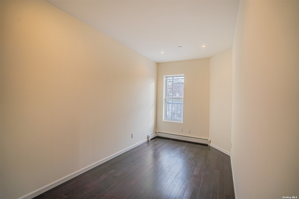 1274 St Johns Place - Photo 4