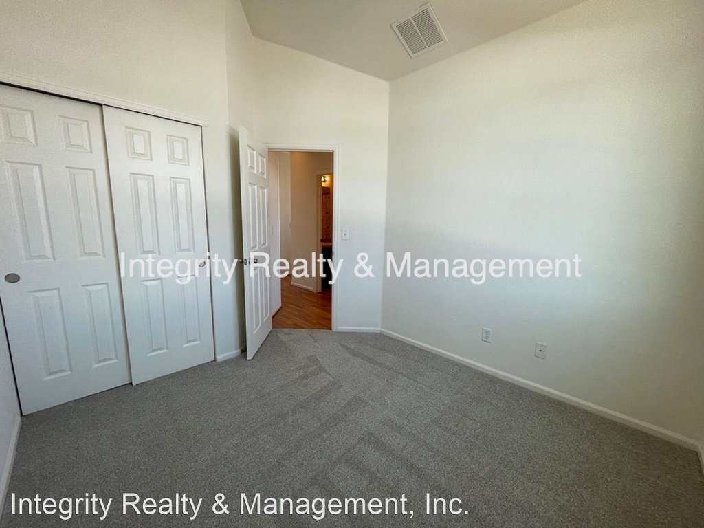 1399 Turnberry Pl - Photo 28