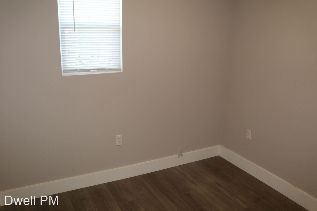 5290 Ne 75th Ave - Photo 10