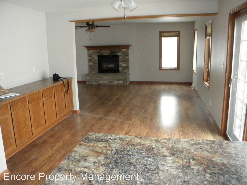 439 Overland Trail - Photo 9