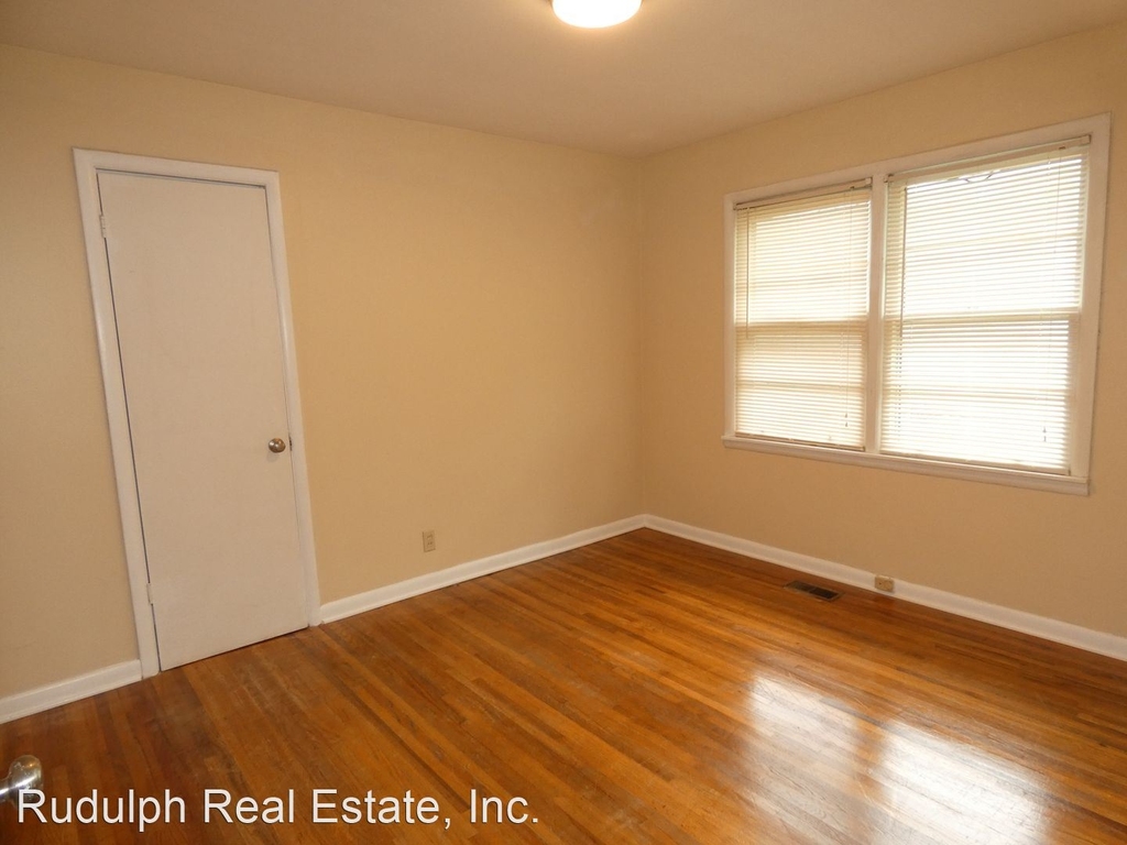 2332 Highland Ave - Photo 10