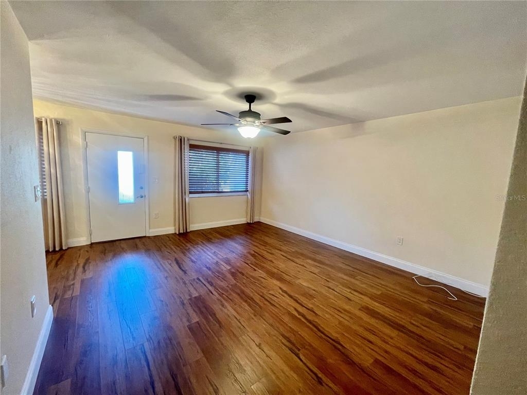 11226 82nd Avenue - Photo 4