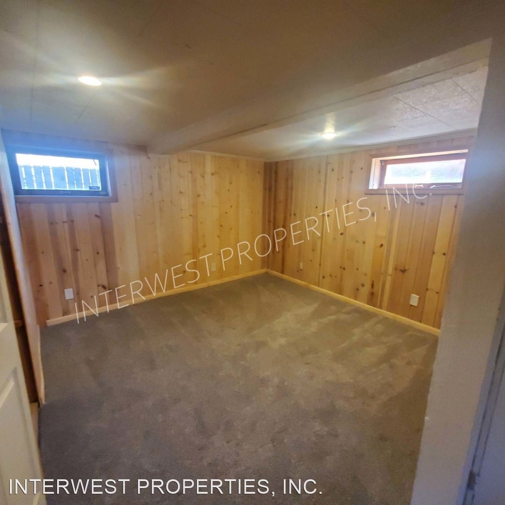 946 Se Nehalem St - Photo 23