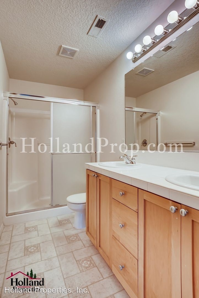 16762 Nw Oak Creek Dr. - Photo 14