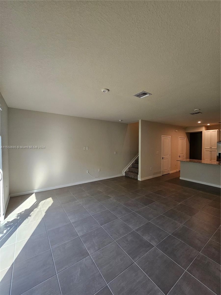 10824 Sw 232nd Ter - Photo 13