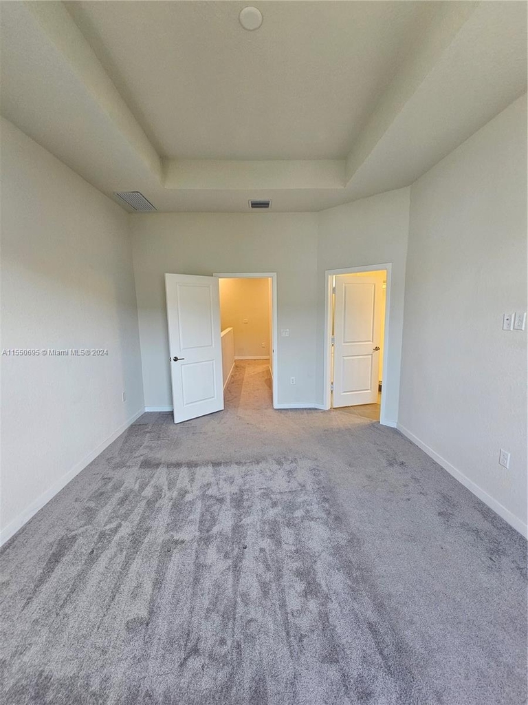 10824 Sw 232nd Ter - Photo 21